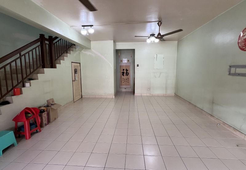 Jalan Makyong, Bandar Bukit Raja