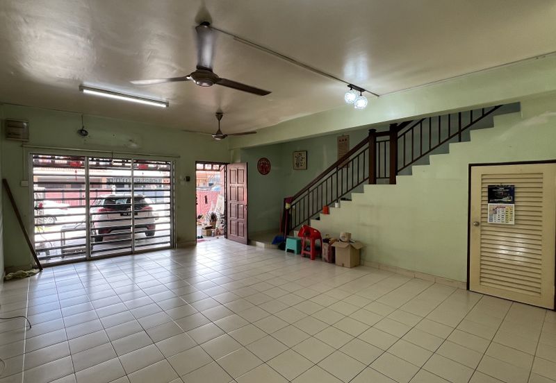 Jalan Makyong, Bandar Bukit Raja