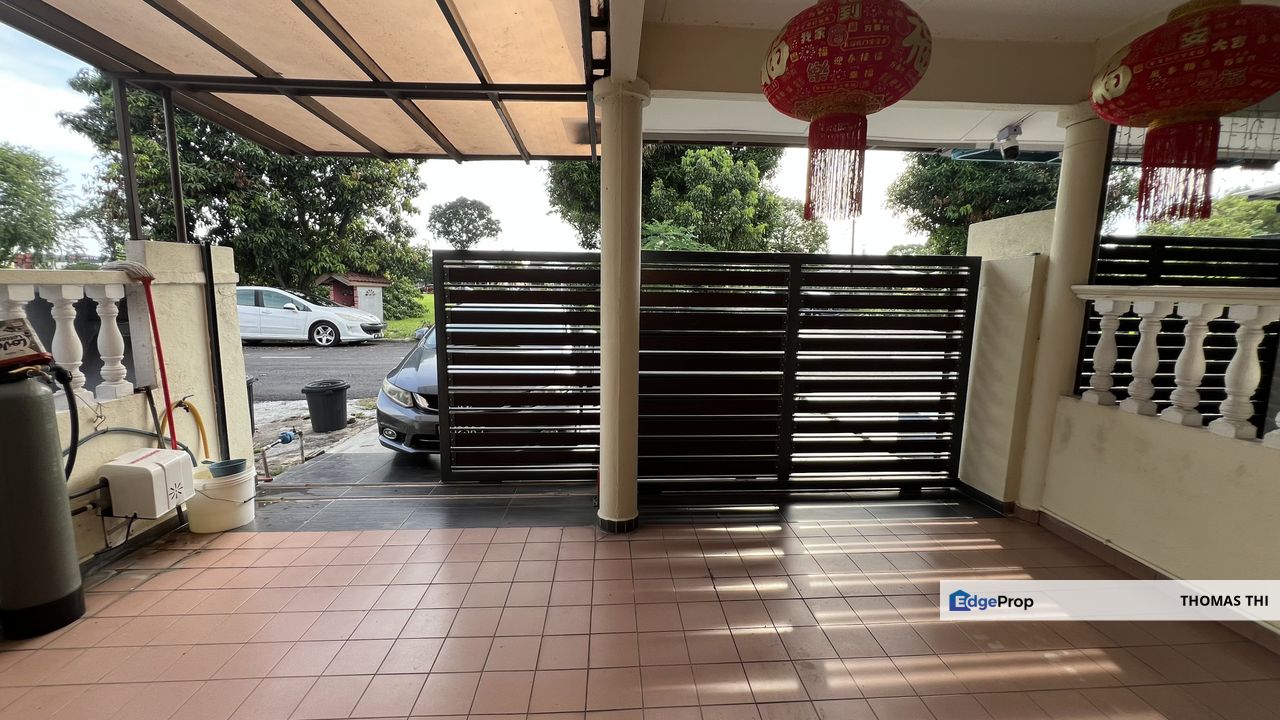 Klang Utama Double Storey Good Condition House for Sale RM400k, Selangor, Klang