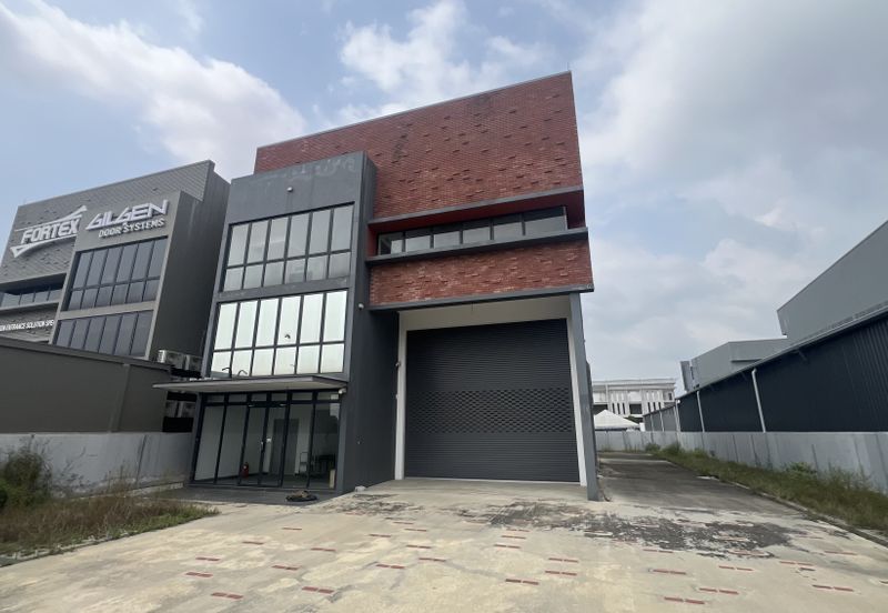 Elmina Business Park