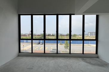 Elmina Business Park