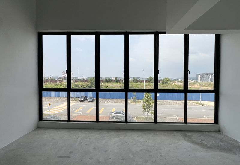 Elmina Business Park