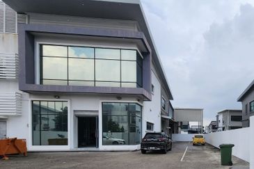 Gateway 16, Bandar Bukit Raja