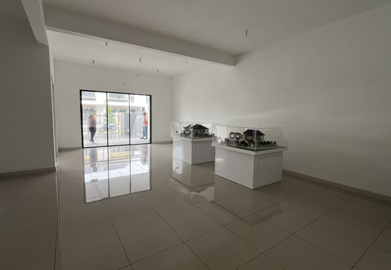 Tilia Encorp Cahaya Alam