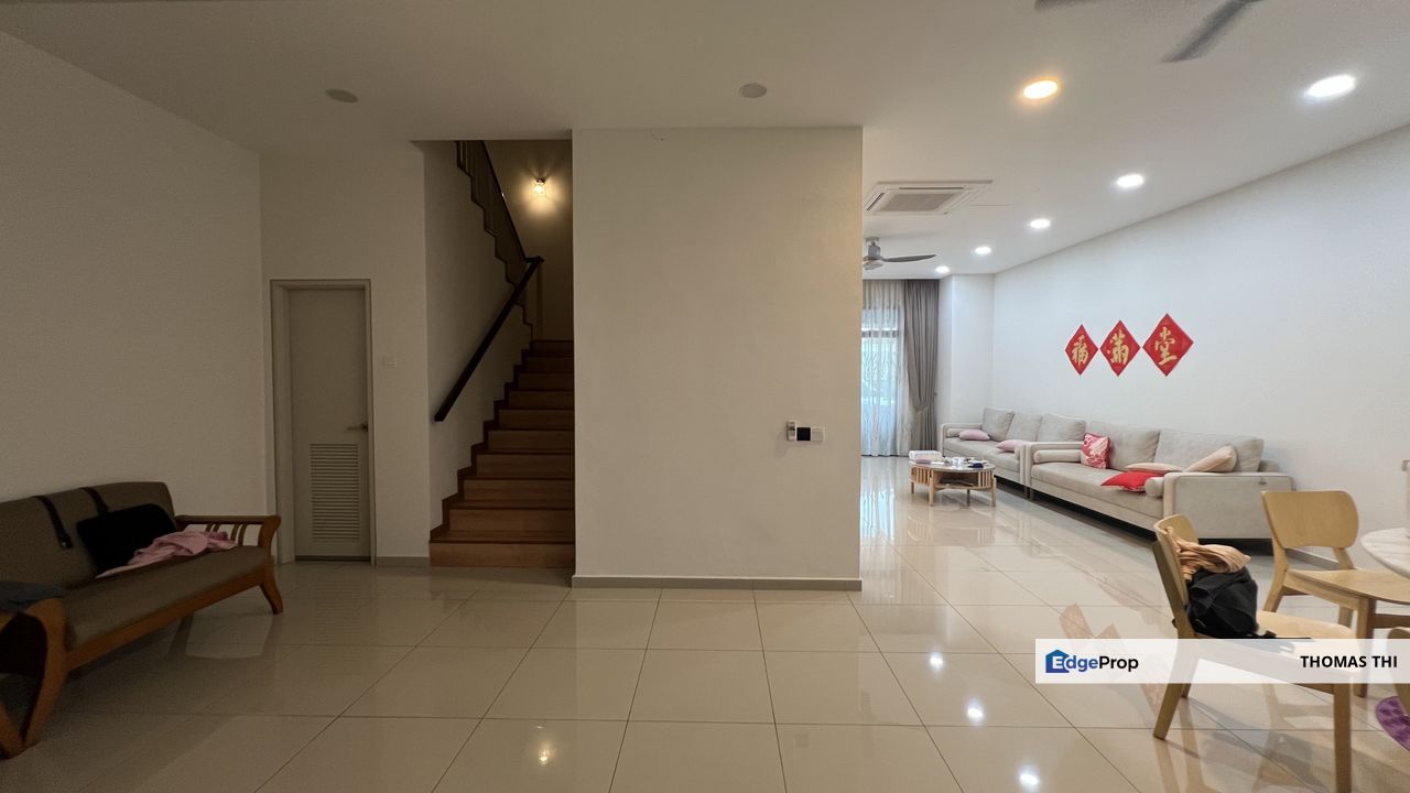 Idaman Grand Residence/Sentosa Idaman 3 Storey Renovated Superlink House For Sale, Selangor, Klang