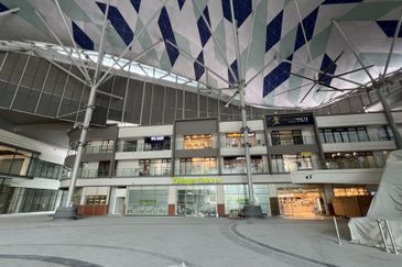 Sunsuria Forum @ 7th Avenue