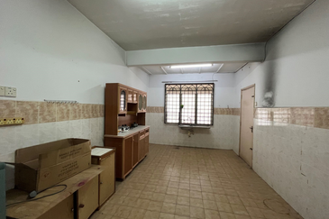 Taman Mawar, Bandar Baru Salak Tinggi