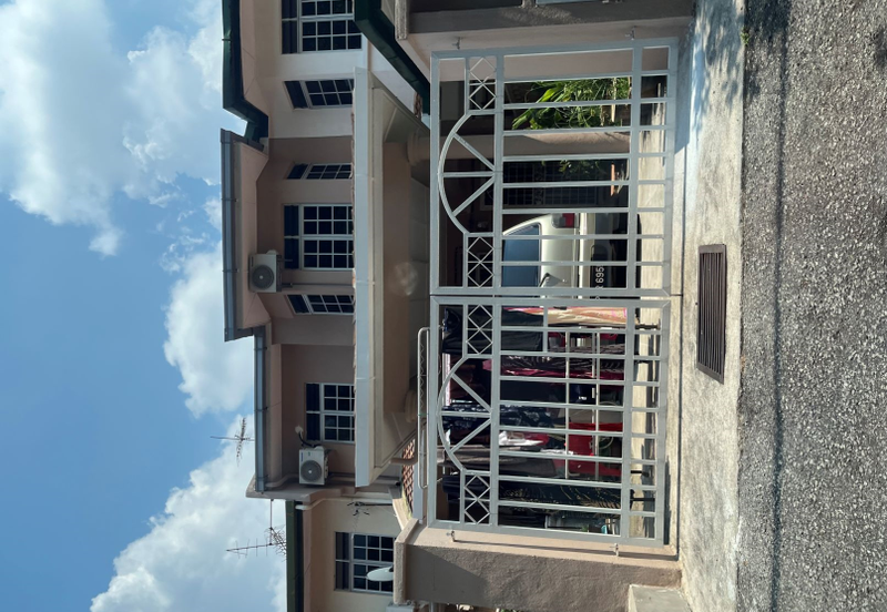 Taman Mawar, Bandar Baru Salak Tinggi