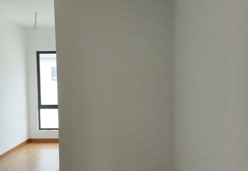 ATHIRA, Bandar Bukit Raja