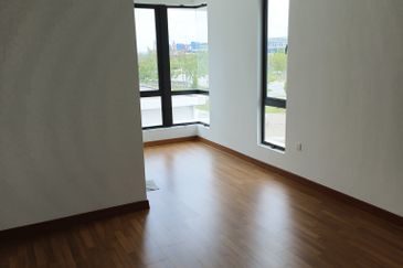 ATHIRA, Bandar Bukit Raja