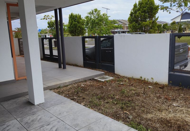 ATHIRA, Bandar Bukit Raja