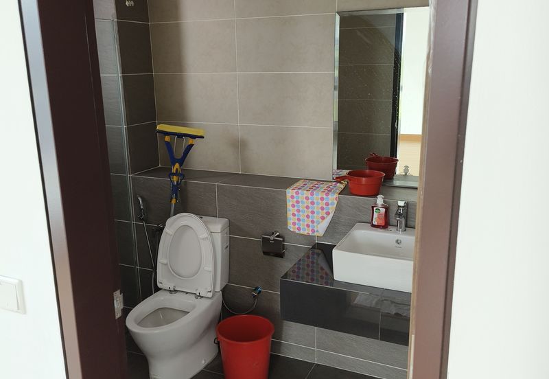 ATHIRA, Bandar Bukit Raja