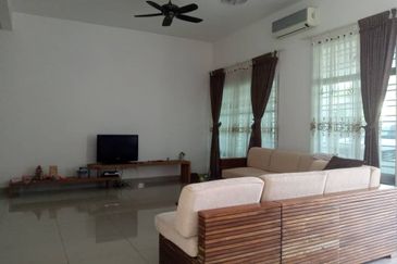 Taman Paloma For Sale 