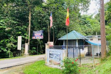 Chalet di Sungai Sendat, Ulu Yam, Batang Kali