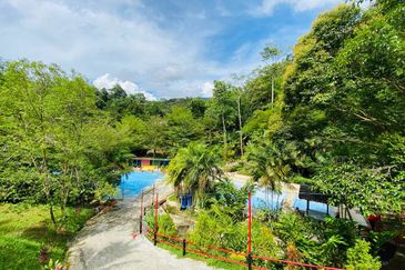 Chalet di Sungai Sendat, Ulu Yam, Batang Kali