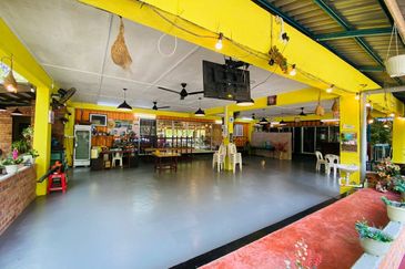 Chalet di Sungai Sendat, Ulu Yam, Batang Kali