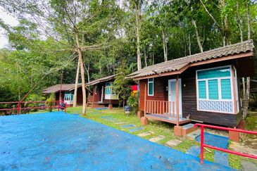 Chalet di Sungai Sendat, Ulu Yam, Batang Kali