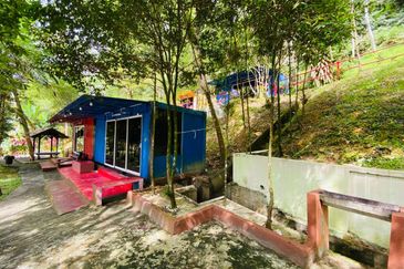 Chalet di Sungai Sendat, Ulu Yam, Batang Kali