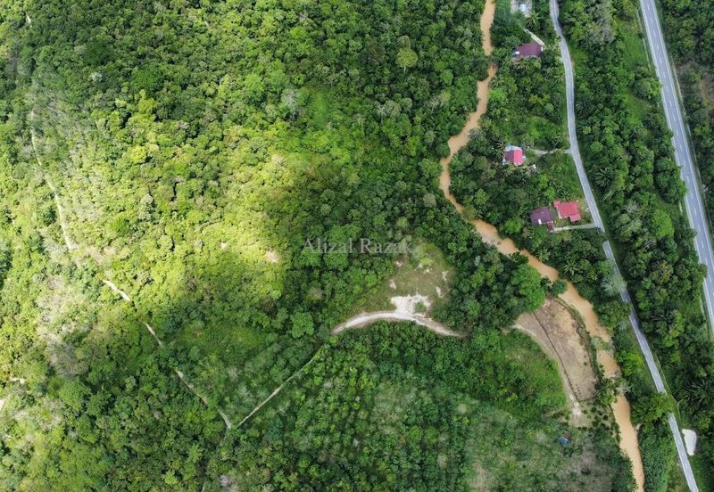 Sungai Kenering Perak - Tanah Pertanian untuk dijual [Tepi Sungai, 4.8 ekar]