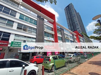 Bandar Baru Bangi - Office For Sale [7% Rental Yield - Level 1 with lift + 4 parking], Selangor, Bangi