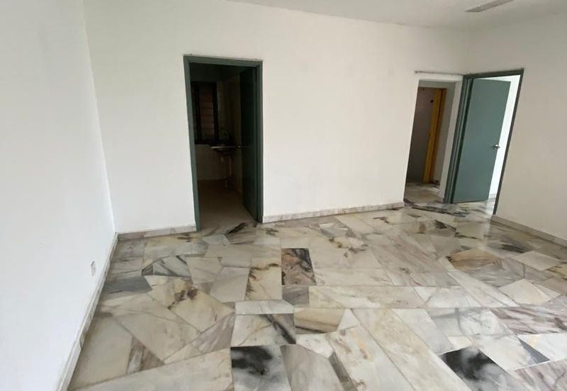 Residensi Warnasari 3