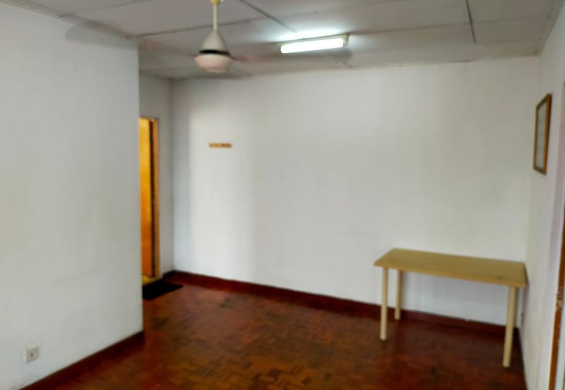 Flat PKNS, Seksyen 24