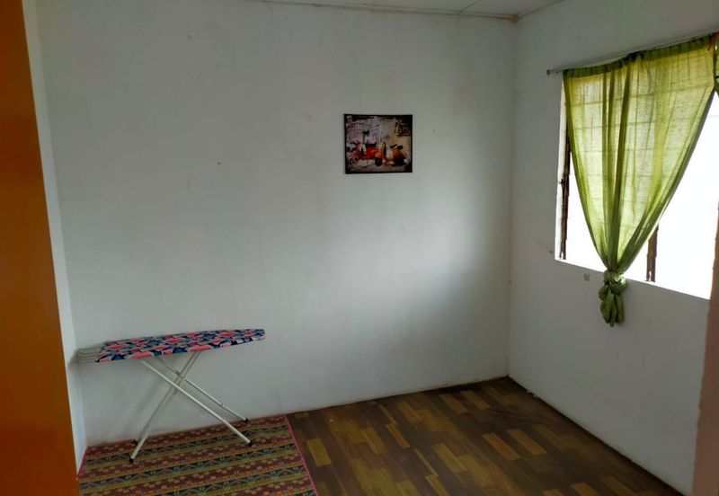 Flat PKNS, Seksyen 24