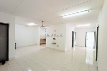 Vista Apartment, Damansara Damai