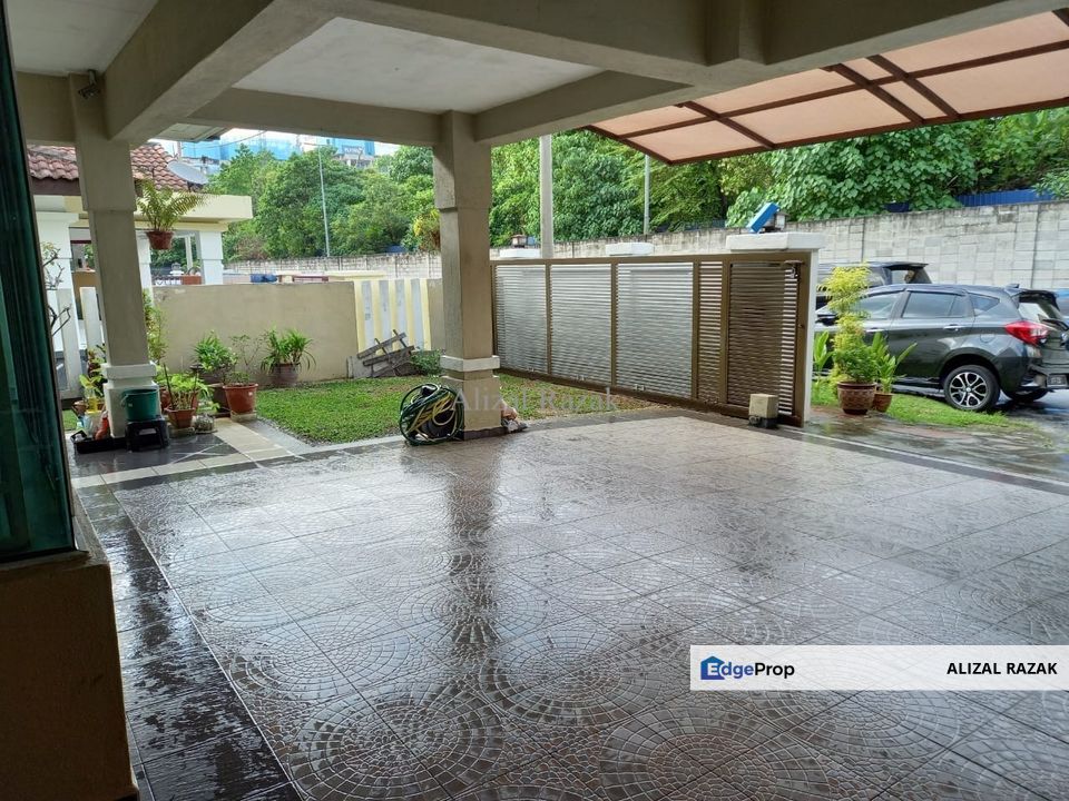 Kelana Idaman Kelana Jaya - Double Storey Terrace House For Sale [Endlot, Facing Open, Renovated], Selangor, Kelana Jaya