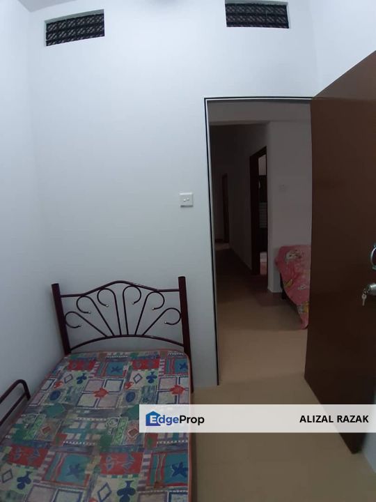 Taman Putra Kajang - Miro Apartment For Sale [FREEHOLD, next to Bangi, room rental], Selangor, Kajang