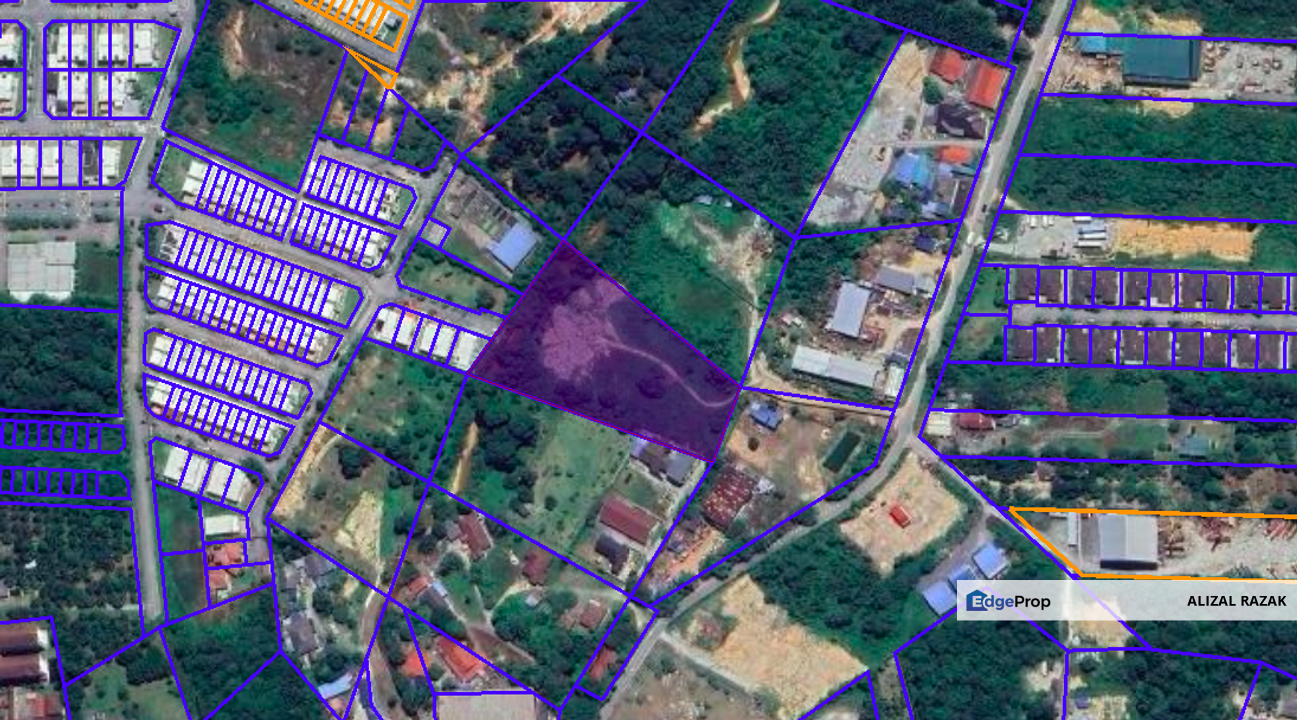 Jalan Nilai Santalia - Tanah 2.58 ekar Zoning Perumahan For Sale, Negeri Sembilan, Nilai
