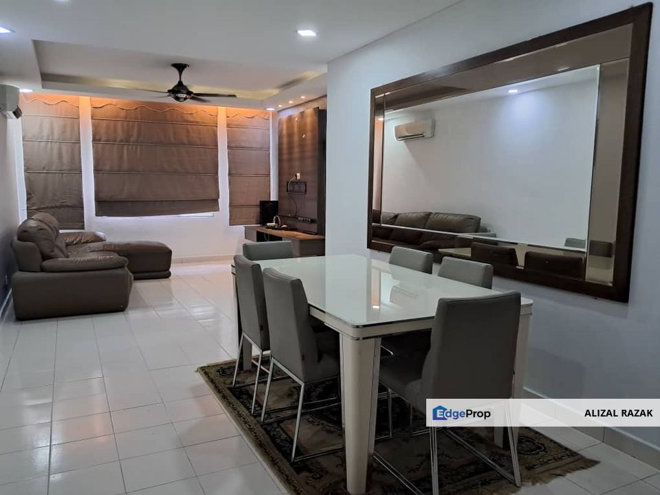 Kota Damansara - De Rozelle Condo For Sale [Fully Furnished, nearby school and Forest Reserve], Selangor, Kota Damansara