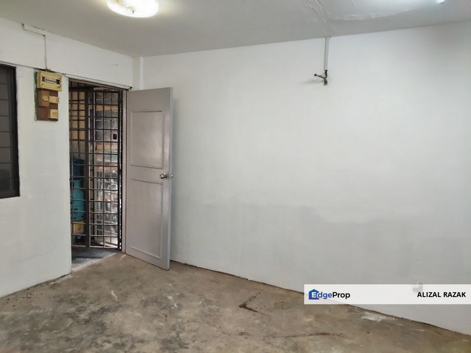 Flat Pandan Jaya KL Blok L1A for sale [Tingkat 1, jalan kaki ke LRT], Selangor, Pandan Jaya