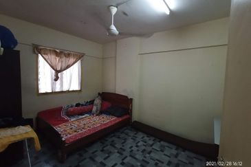 Aman Putra Apartment