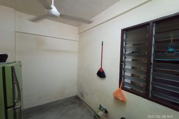 Aman Putra Apartment