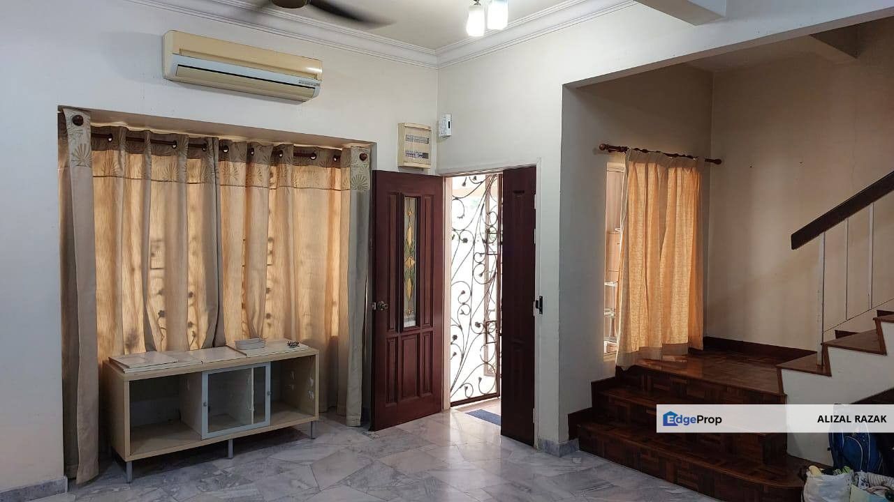 Kelana Idaman @ Kelana Jaya - 2 Storey linkhouse For Sale [Prime Area, Fully Extended], Selangor, Kelana Jaya