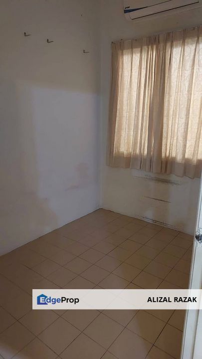 Kelana Idaman @ Kelana Jaya - 2 Storey linkhouse For Sale [Prime Area, Fully Extended], Selangor, Kelana Jaya