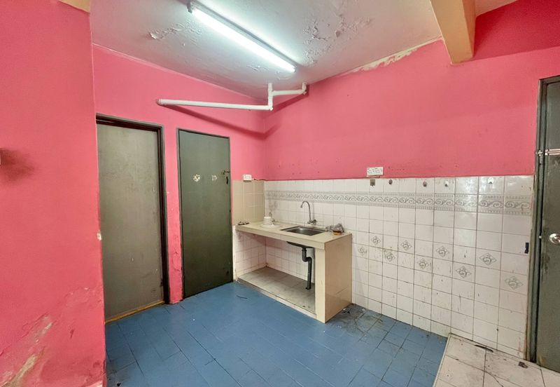 Apartment Cempakapuri