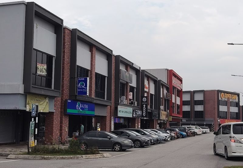 Baris Place @ Setia Mayuri