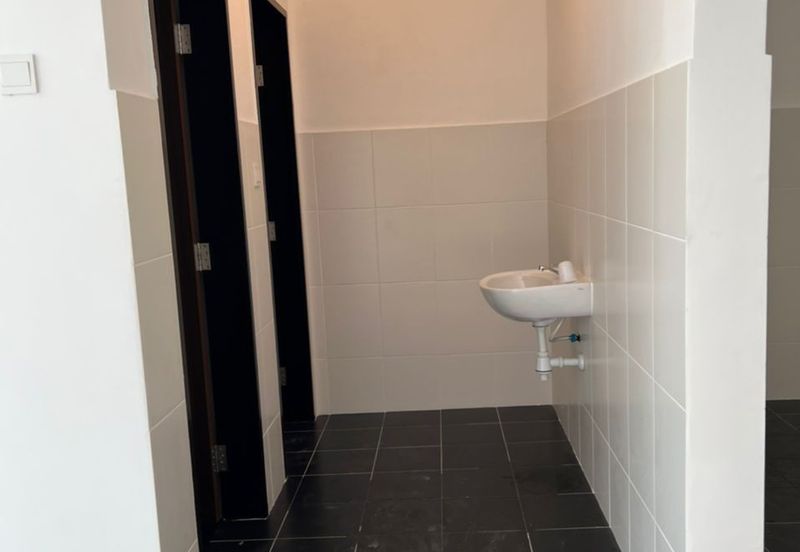 Baris Place @ Setia Mayuri