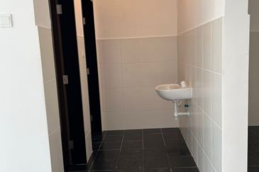 Baris Place @ Setia Mayuri