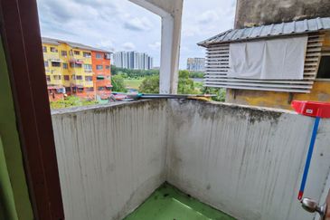 Citra Flat @ Taman Kajang Utama