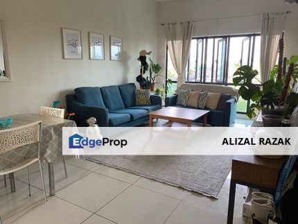 Tasik Vista Residen Condominum For Rent @ Lake Valley Bandar Tun Hussein Onn Cheras [Partially Furnished, 2 Parking, Corner unit], Selangor, Cheras