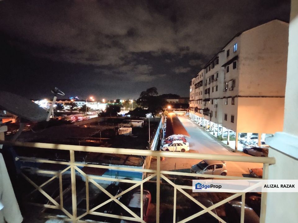 Apartment Minang Ria 2 Cheras For Sale - nearby Bandar Tun Hussein Onn and Alam Damai [Freehold, Strata Ready, Level 2 with lift], Selangor, Batu 9th Cheras