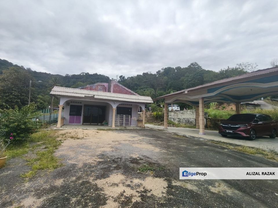 Tanah dan Rumah For Sale @ Tampin Negeri Sembilan [sesuai buat homestay, dekat kawasan rekreasi dan kaki gunung], Negeri Sembilan, Tampin