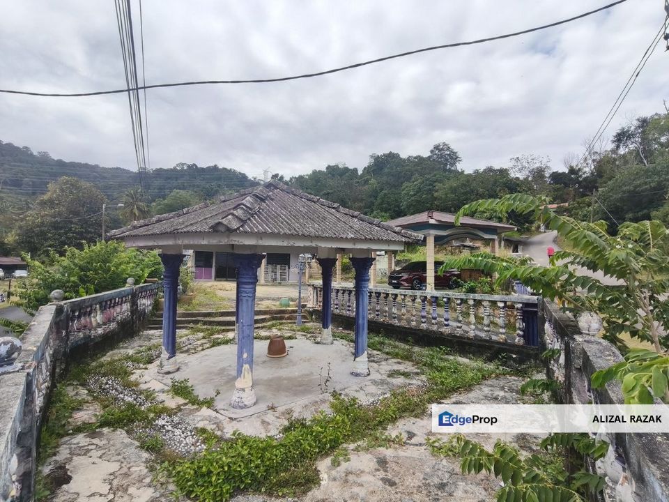 Tanah dan Rumah For Sale @ Tampin Negeri Sembilan [sesuai buat homestay, dekat kawasan rekreasi dan kaki gunung], Negeri Sembilan, Tampin