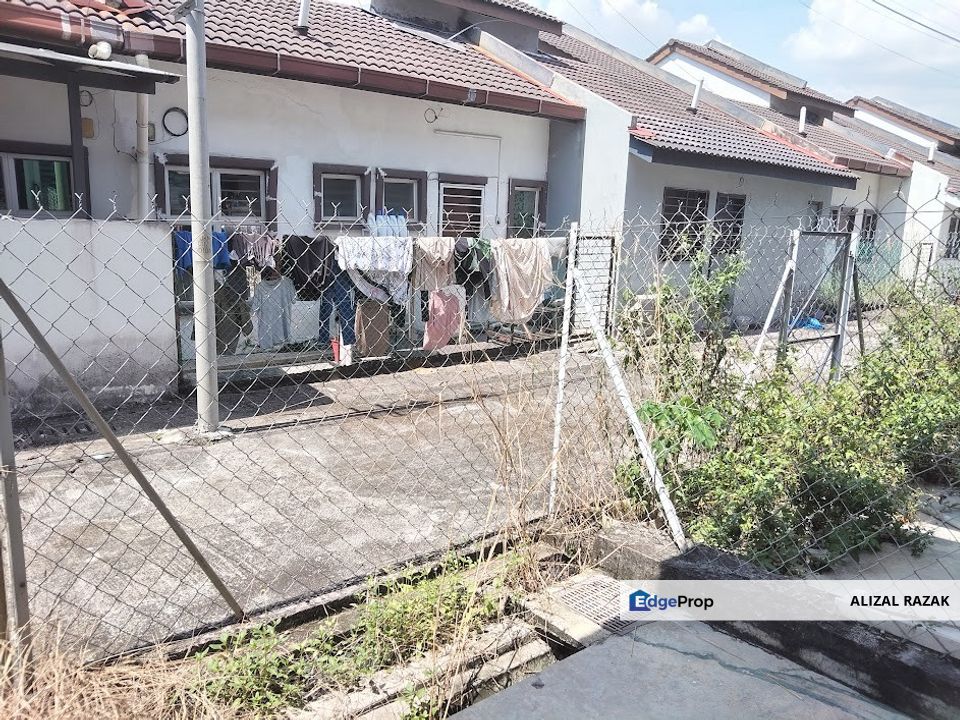 Taman Tulip 4 For Sale @ Kg Lombong, Seksyen 29 Shah Alam [Best Deal, Basic Unit] - Double Storey Terrace House, Selangor, Shah Alam