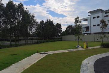 Poolvilla Reflexion Puchong, Near Cyberjaya