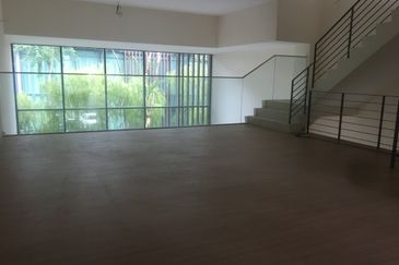 Poolvilla Reflexion Puchong, Near Cyberjaya