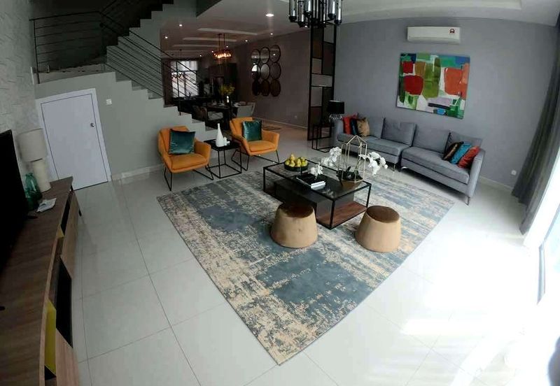 [ Easy Ownership Package available ] Puchong Landed House near Cyberjaya